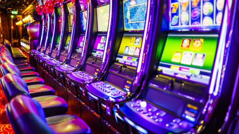 Win Great with These Popular and Entertaining Online Slots